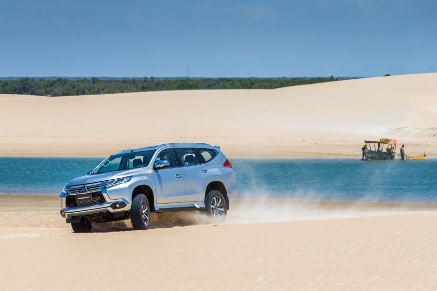  Mitsubishi Pajero Sport 2018 года  (LA) (фото 6 из 40)